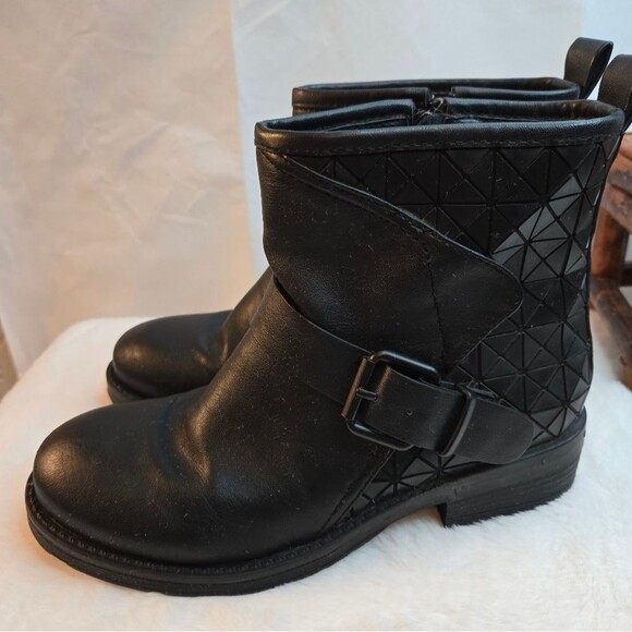 MTNG Tatum Boots Leather Textured Brand Logo Zip Closure Buckle Belt Size 37 - Picture 9 of 16